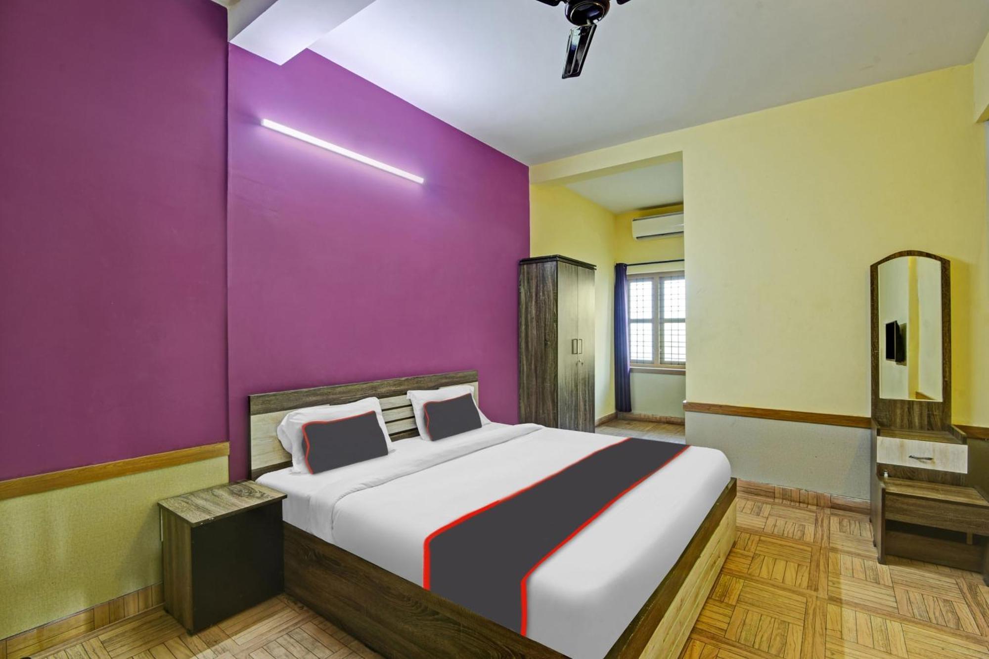 Collection O Express Suites Kakkayam 외부 사진